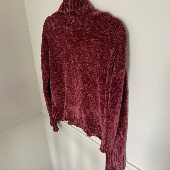 PINK Rose Velvet Knit Burgandy Sweater Turtleneck Sz Medium - Picture 6 of 6